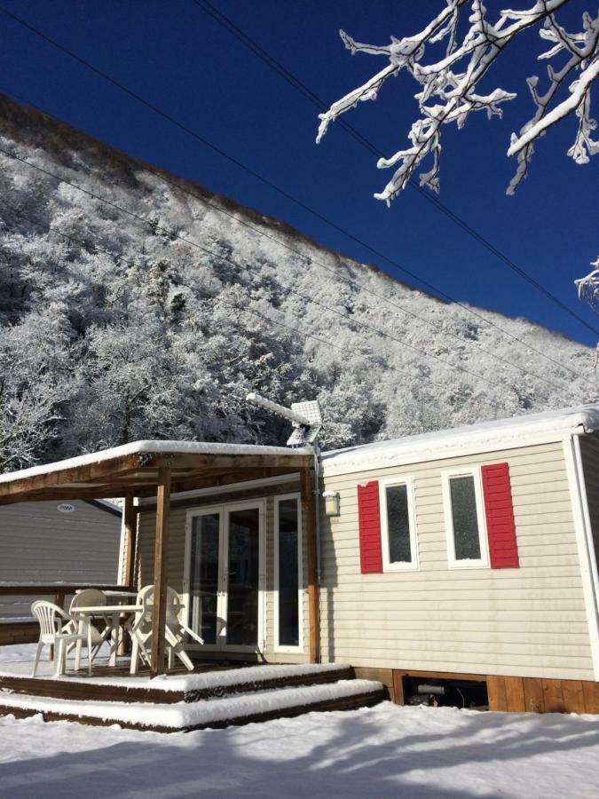 Camping Happy Pyrenees Saligos Exterior photo